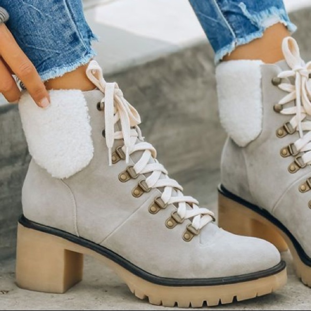 NWT Oasis Society Shearling Lace Up Sherpa Lined Hiking Boots - Picture 7 of 9